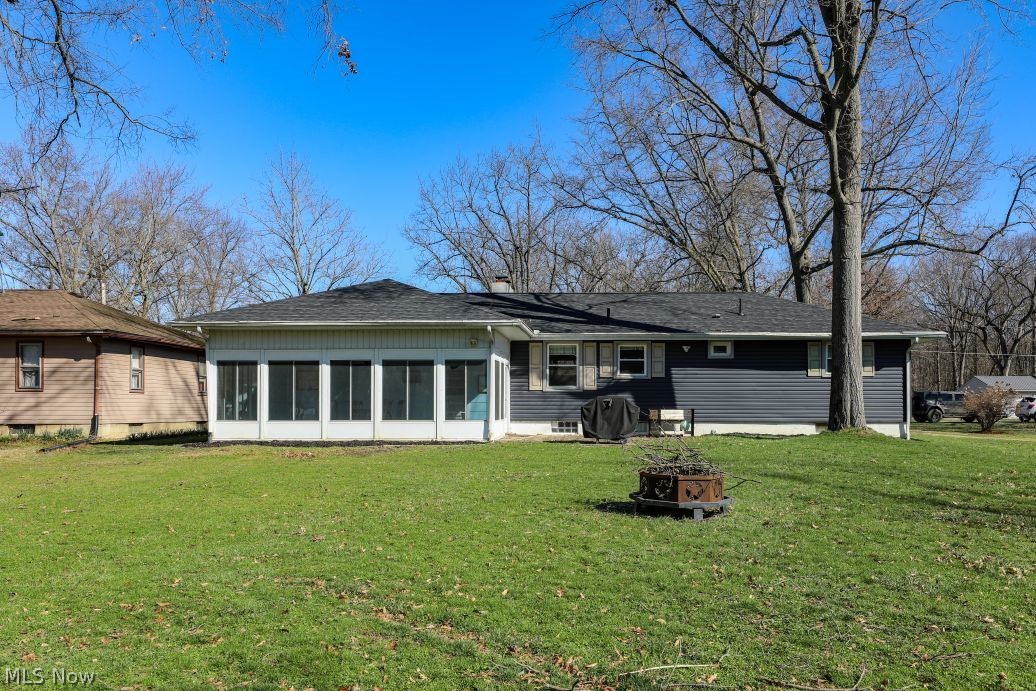 17997 Hillcrest Drive Lake Milton OH 44429