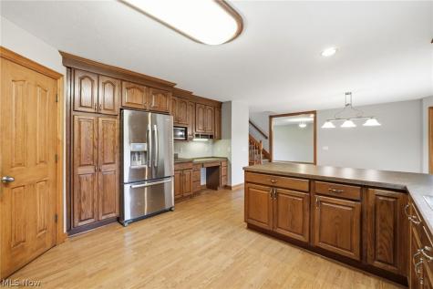 14740 Ali Avenue Middleburg Heights OH 44130