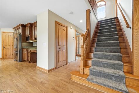 14740 Ali Avenue Middleburg Heights OH 44130