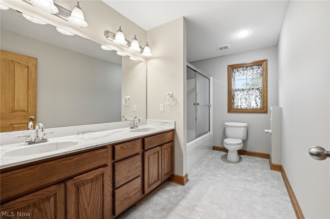 14740 Ali Avenue Middleburg Heights OH 44130