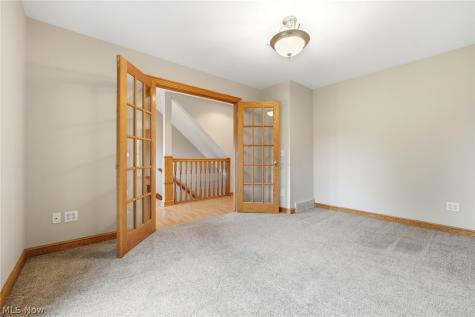 14740 Ali Avenue Middleburg Heights OH 44130