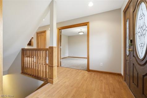 14740 Ali Avenue Middleburg Heights OH 44130