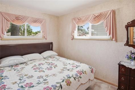 759 Orrville Avenue Cuyahoga Falls OH 44221