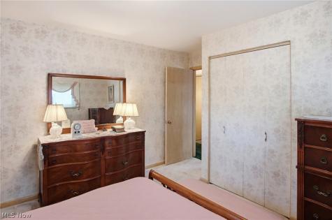759 Orrville Avenue Cuyahoga Falls OH 44221