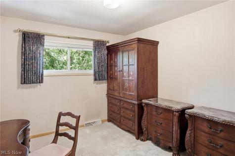 759 Orrville Avenue Cuyahoga Falls OH 44221