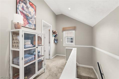 16800 Pilgrim Avenue Cleveland OH 44111