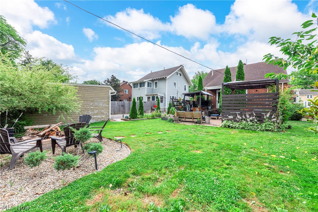16800 Pilgrim Avenue Cleveland OH 44111