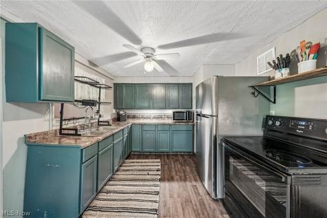 1703 Clayben Drive Akron OH 44312