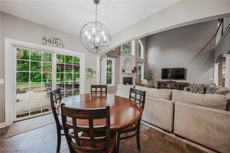 985 W Martin Avenue Amherst OH 44001