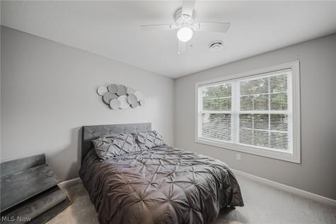 985 W Martin Avenue Amherst OH 44001