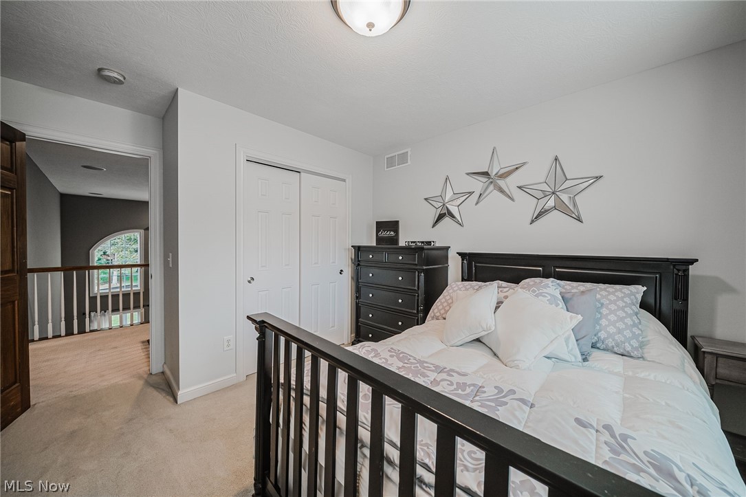 985 W Martin Avenue Amherst OH 44001