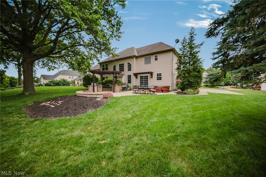 985 W Martin Avenue Amherst OH 44001