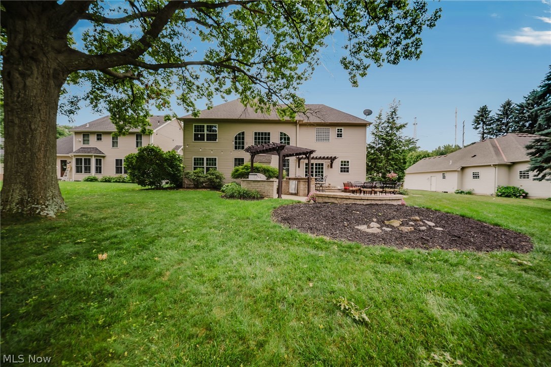985 W Martin Avenue Amherst OH 44001