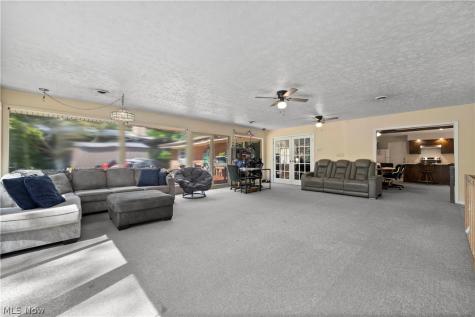 161 Canterbury Road Elyria OH 44035