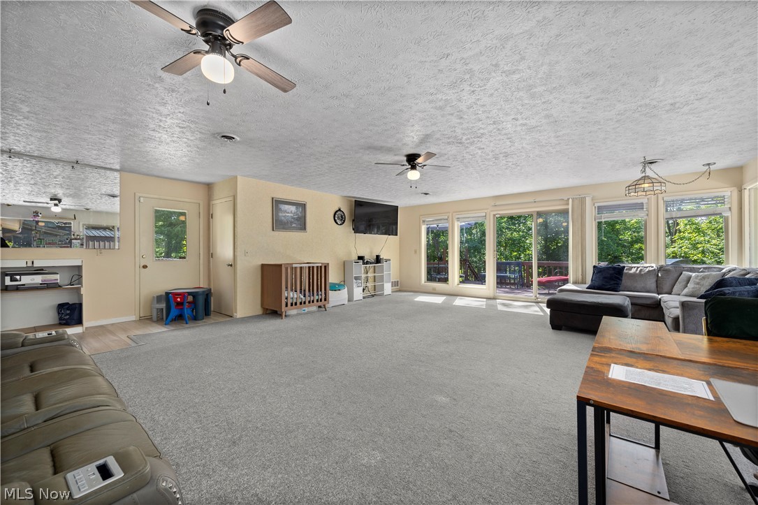 161 Canterbury Road Elyria OH 44035