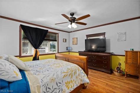 161 Canterbury Road Elyria OH 44035