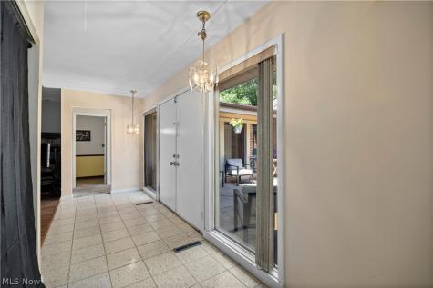 161 Canterbury Road Elyria OH 44035