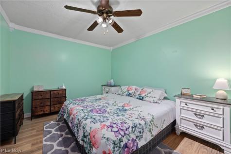 161 Canterbury Road Elyria OH 44035