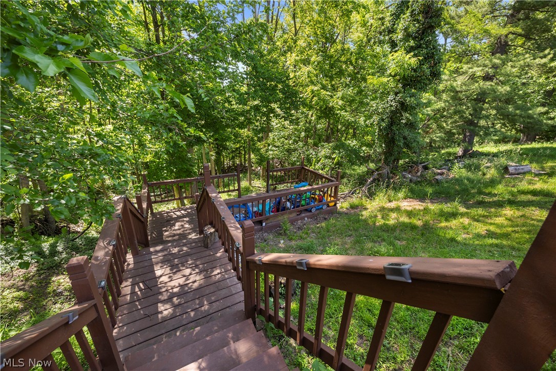 161 Canterbury Road Elyria OH 44035