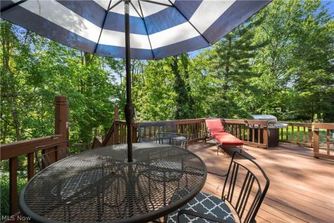 161 Canterbury Road Elyria OH 44035