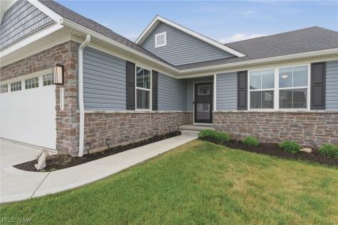 3111 Starlight Circle Akron OH 44312