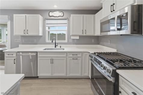3111 Starlight Circle Akron OH 44312