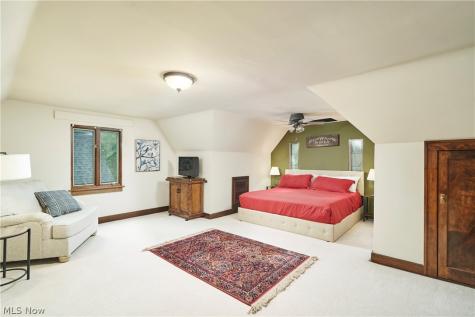477 Palisades Drive Akron OH 44303