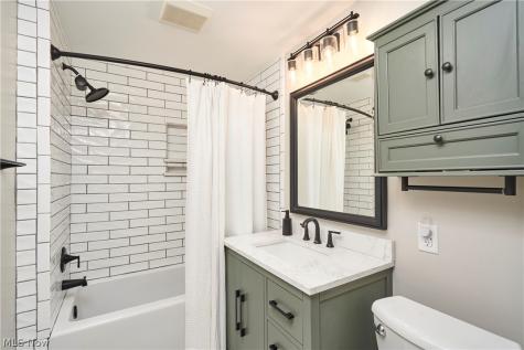 477 Palisades Drive Akron OH 44303