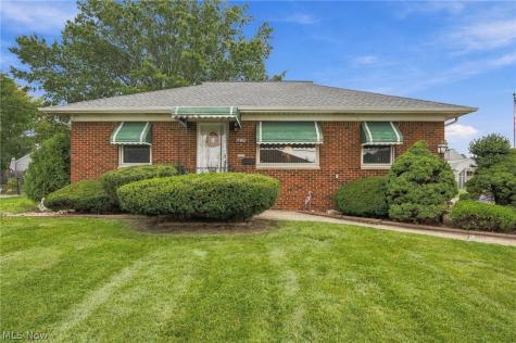 15402 Louis Avenue Cleveland OH 44135