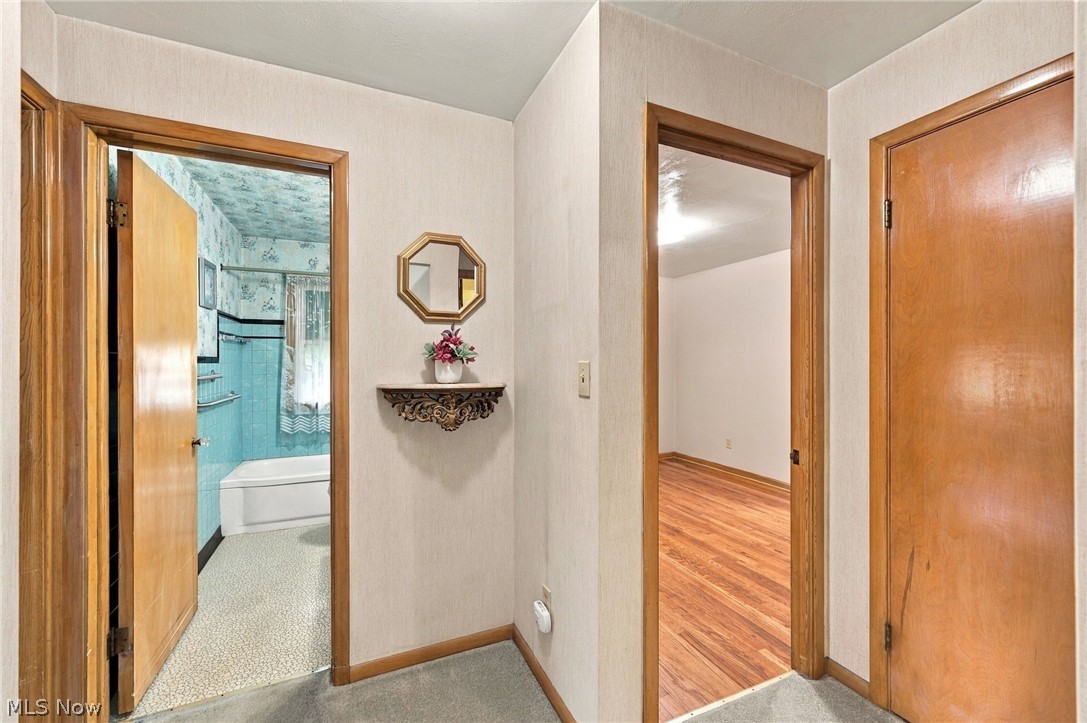 15402 Louis Avenue Cleveland OH 44135