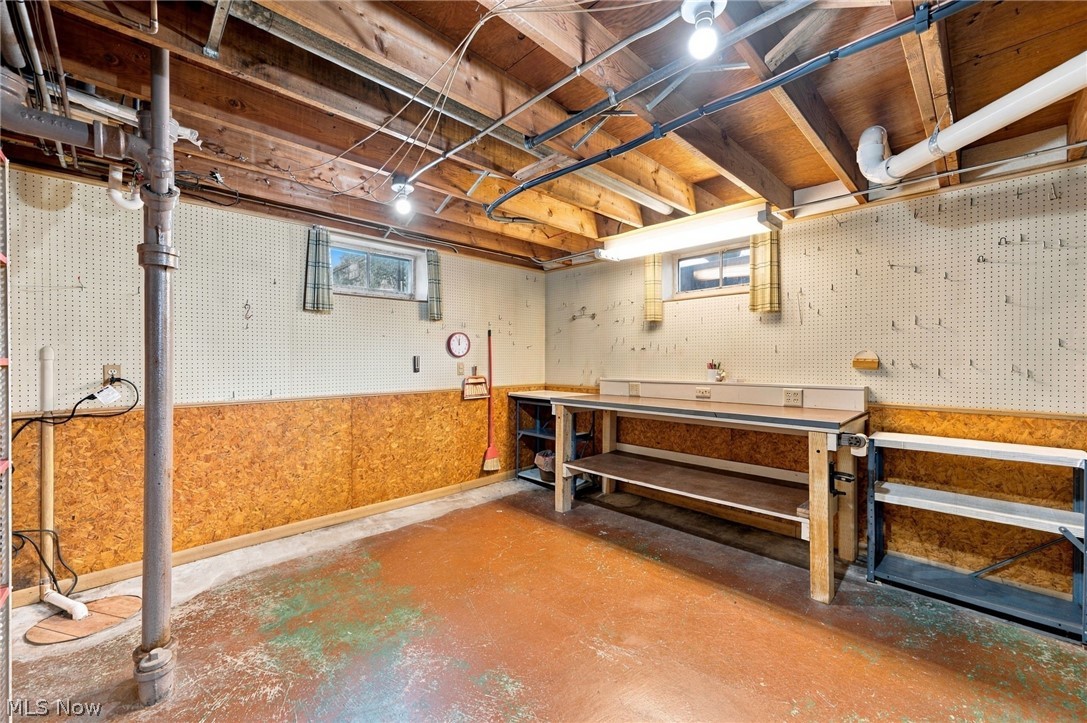 15402 Louis Avenue Cleveland OH 44135