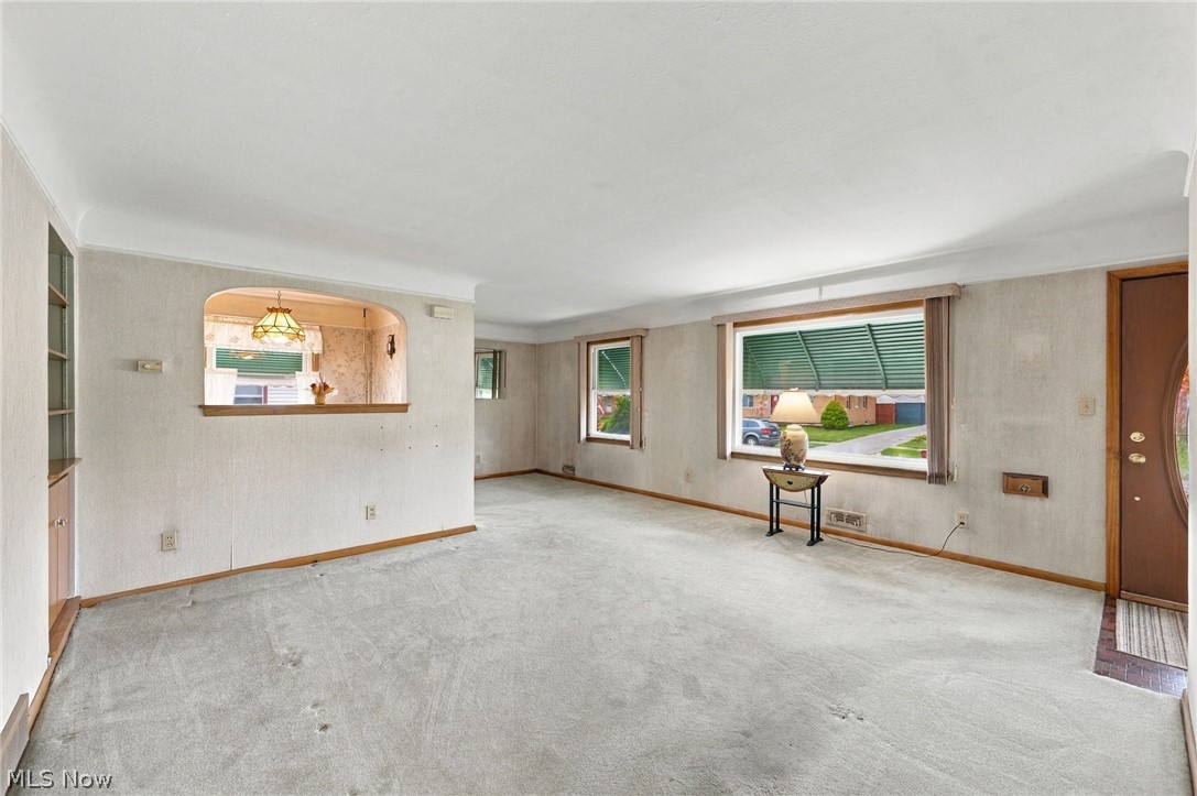 15402 Louis Avenue Cleveland OH 44135