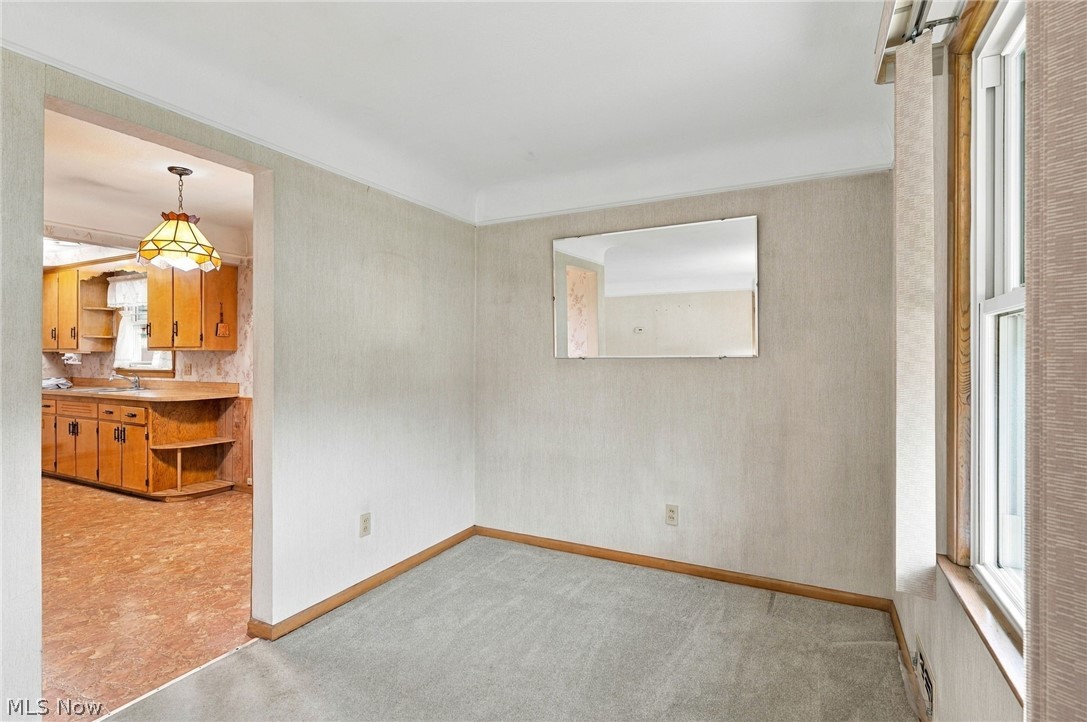 15402 Louis Avenue Cleveland OH 44135