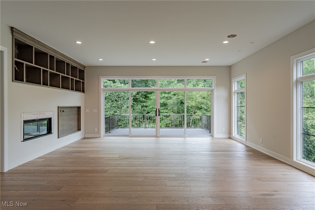 20 Hamlet Court Bratenahl OH 44108