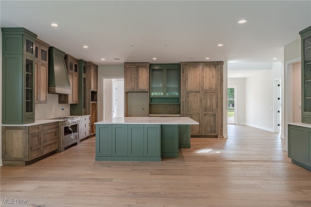 20 Hamlet Court Bratenahl OH 44108