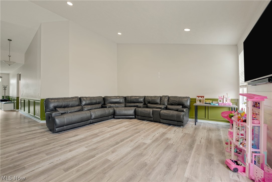 10449 Maryland Street Aurora OH 44202