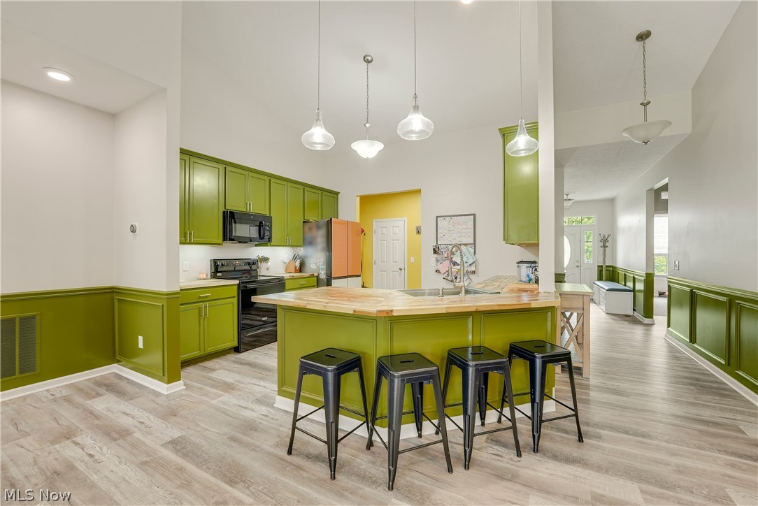 10449 Maryland Street Aurora OH 44202