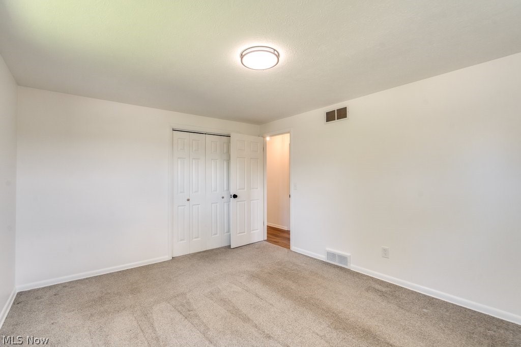 1704 Plymouth Knoll Avenue NW Massillon OH 44646