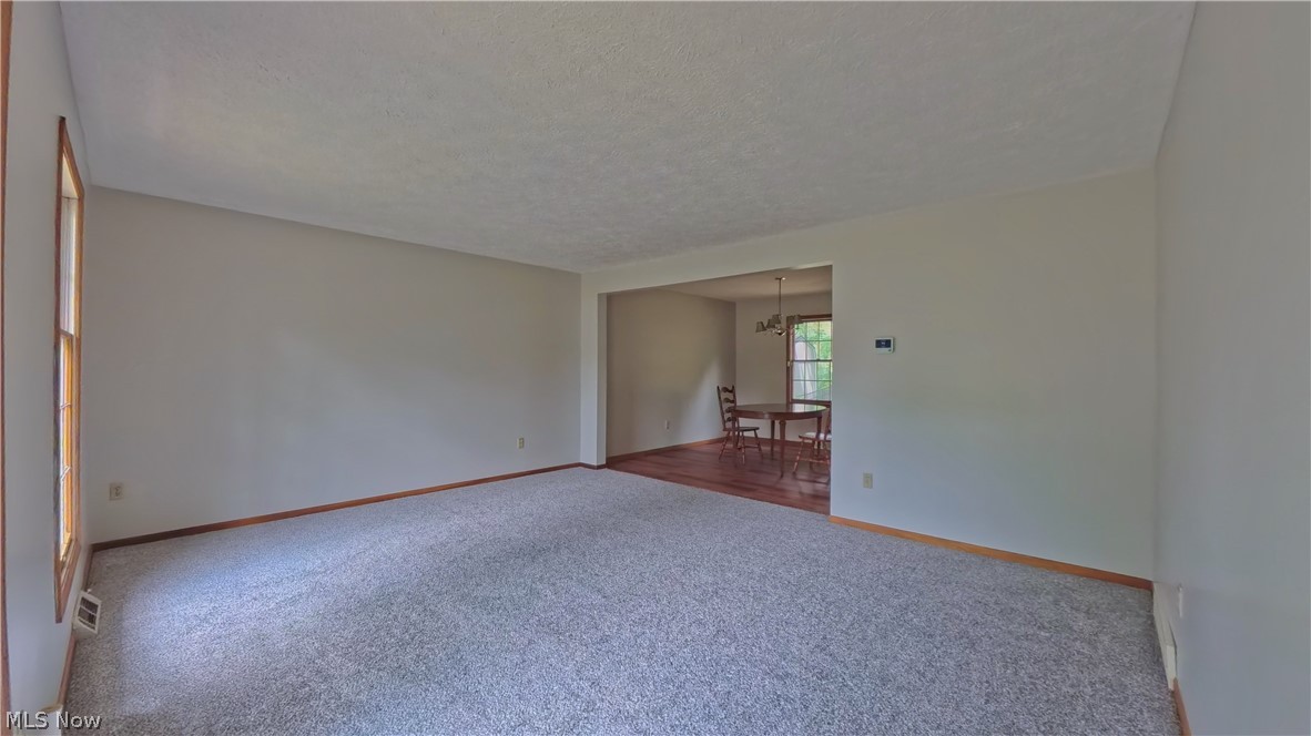 1660 Squaw Creek Drive Girard OH 44420