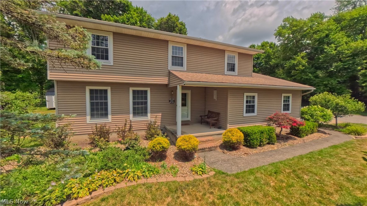 1660 Squaw Creek Drive Girard OH 44420