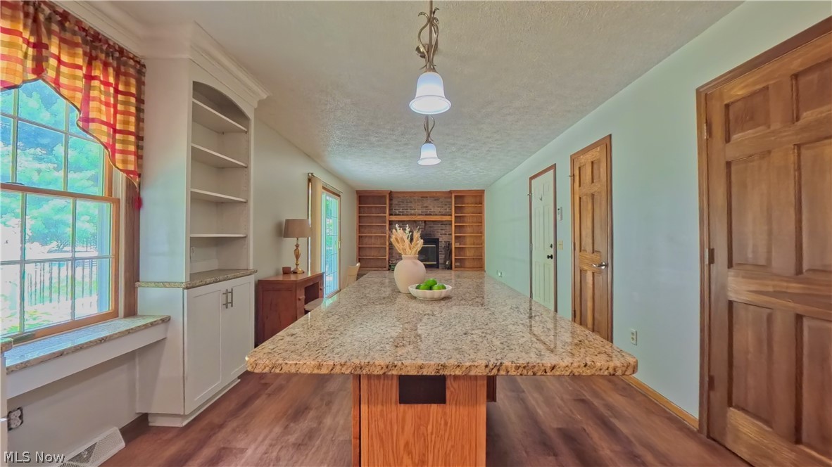 1660 Squaw Creek Drive Girard OH 44420