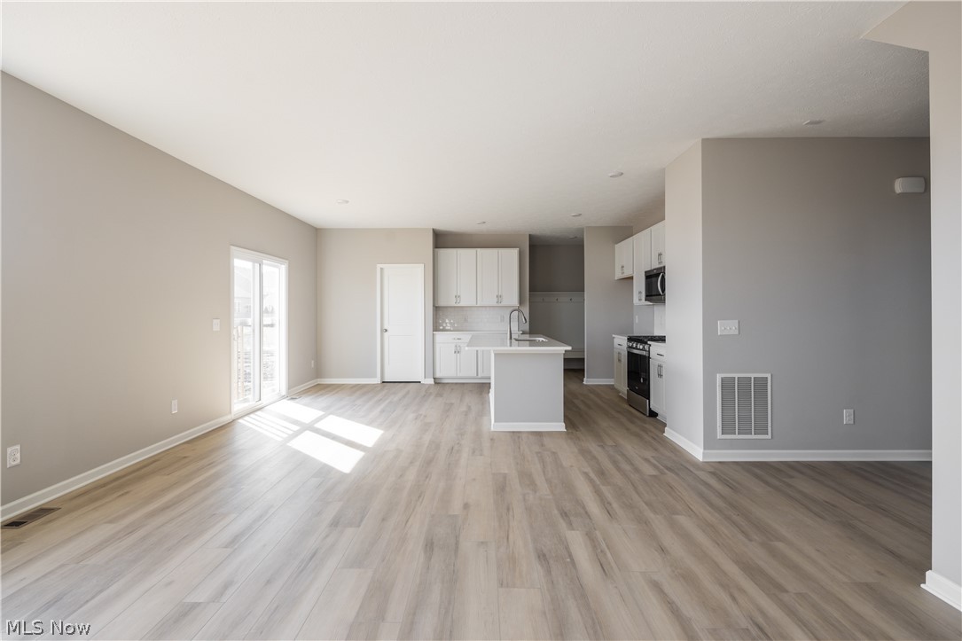 3663 Great Windsor Lane Uniontown OH 44685