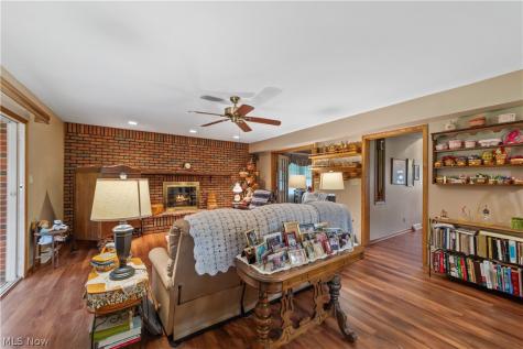42479 Adelbert Street Elyria OH 44035
