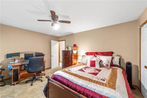 42479 Adelbert Street Elyria OH 44035