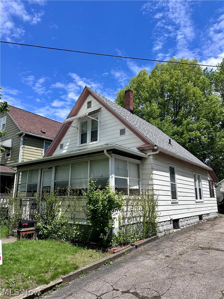855 Beardsley Street Akron OH 44311