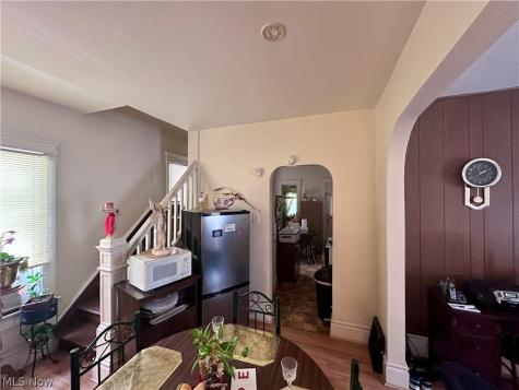 855 Beardsley Street Akron OH 44311