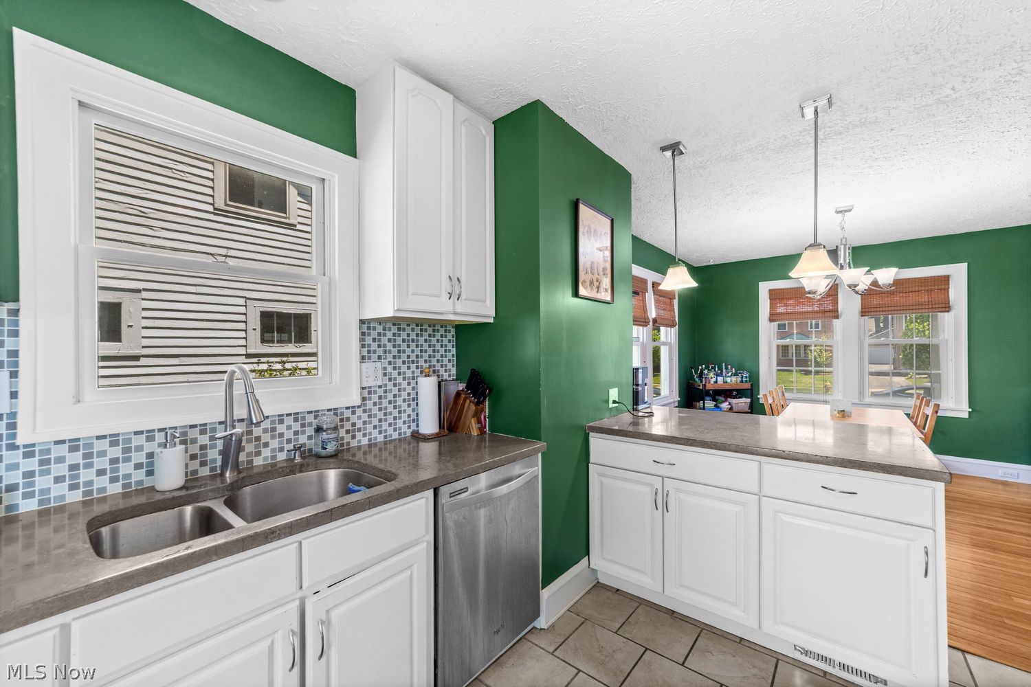1480 Bunts Road Lakewood OH 44107
