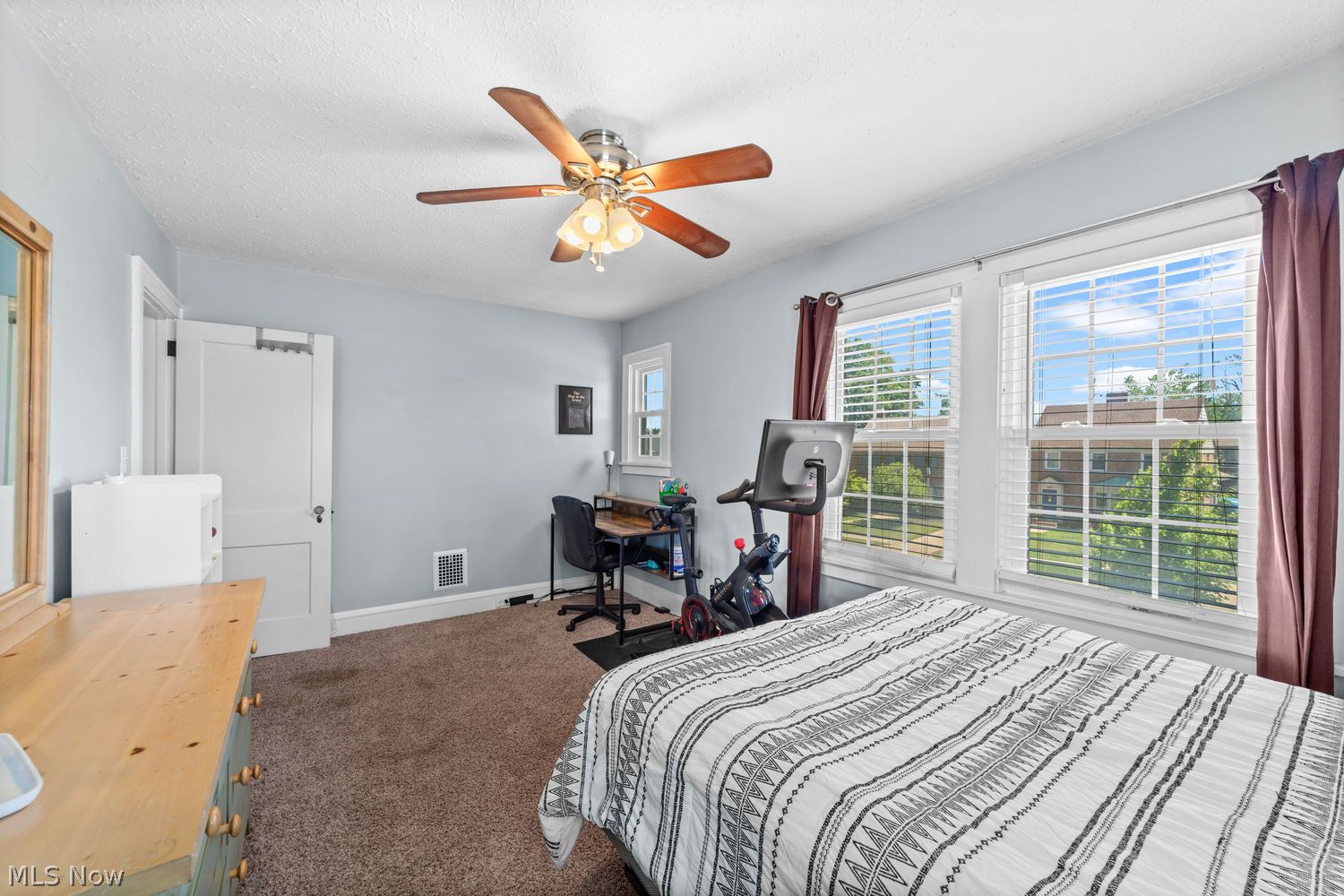 1480 Bunts Road Lakewood OH 44107