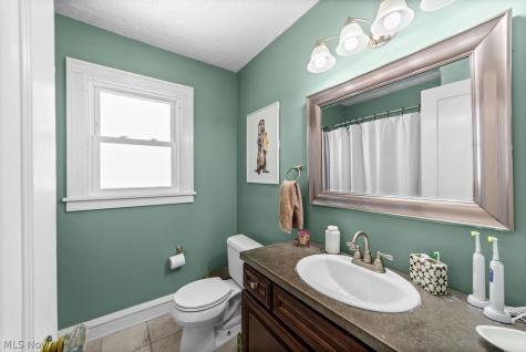 1480 Bunts Road Lakewood OH 44107