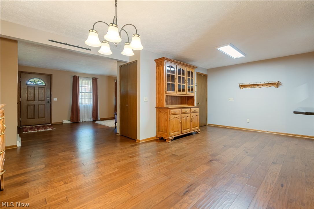 2032 Walsh Street Louisville OH 44641
